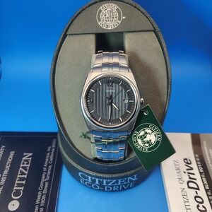 New Vintage 2012 Citizen Eco Drive Date 37mm Mens Quartz Watch Full Set NOS!